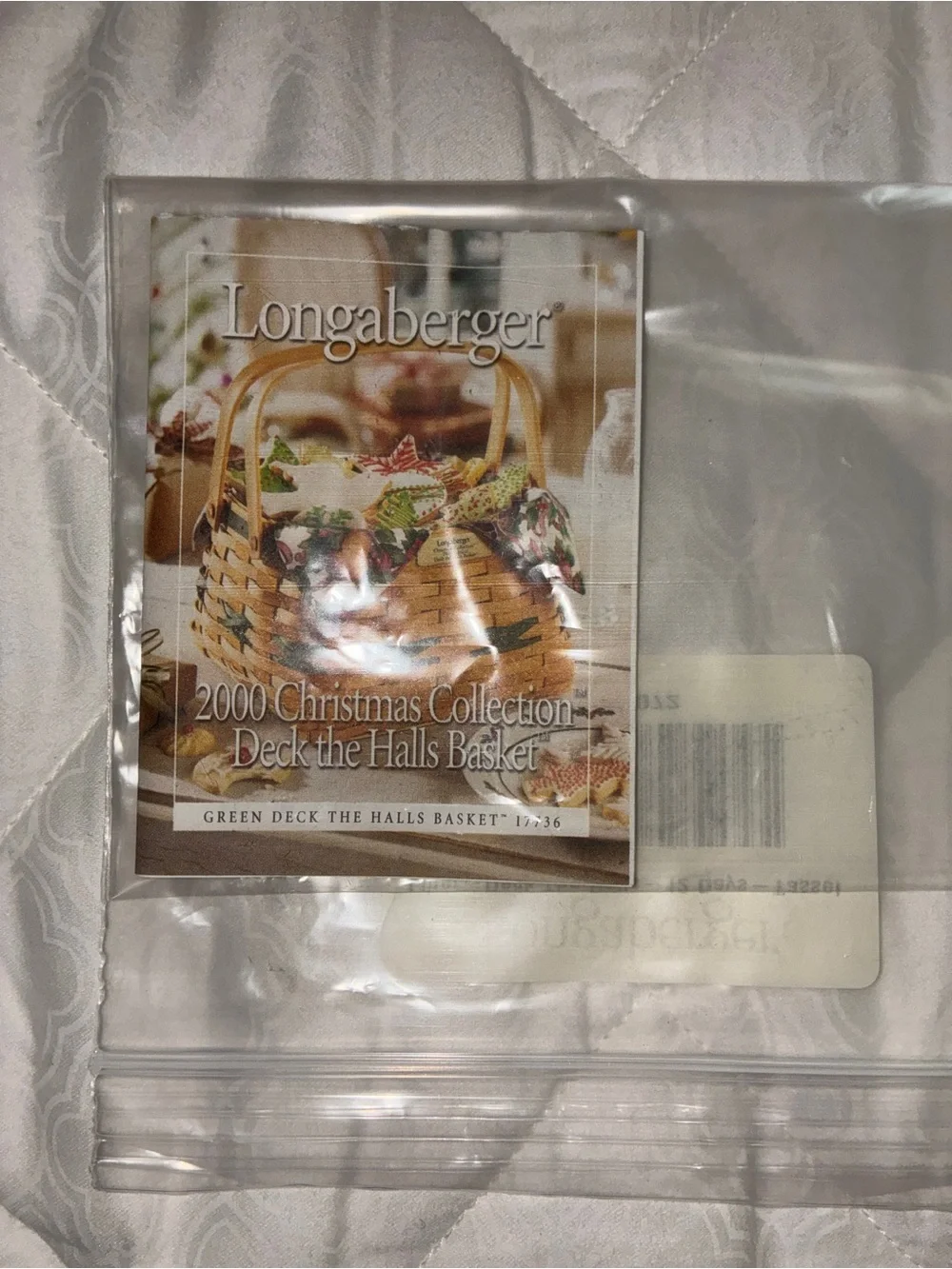 Longaberger Vintage 2000 Christmas Collection Deck the Halls Basket with liner.